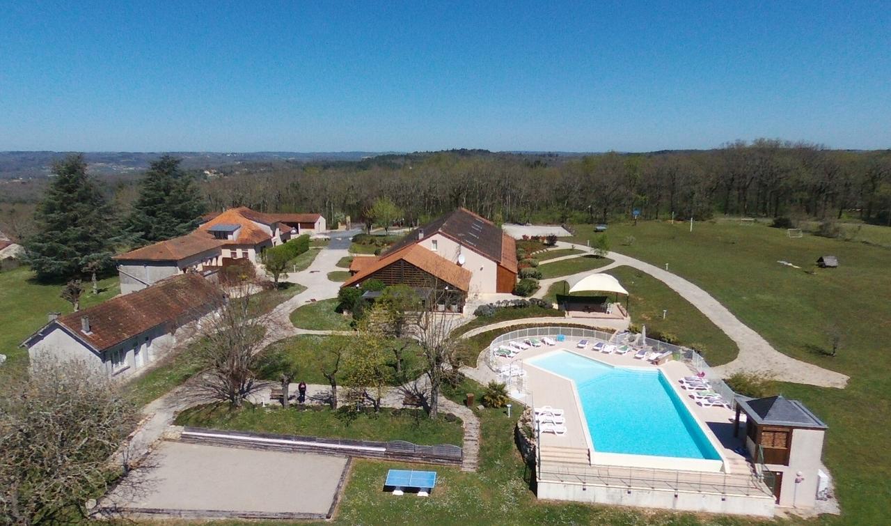 Domaine Des Compouzines Hotell Montignac-Lascaux Exteriör bild