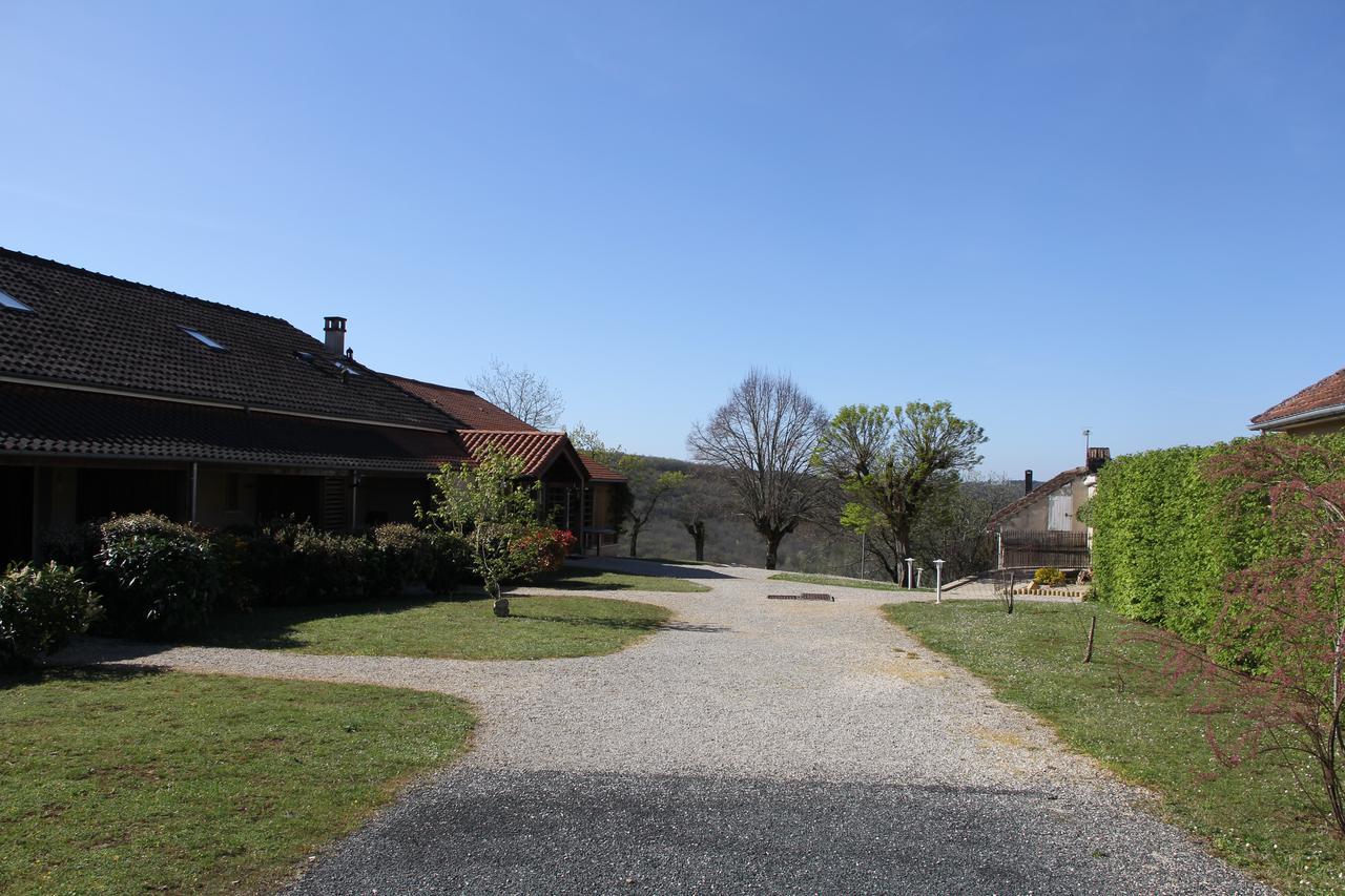 Domaine Des Compouzines Hotell Montignac-Lascaux Exteriör bild