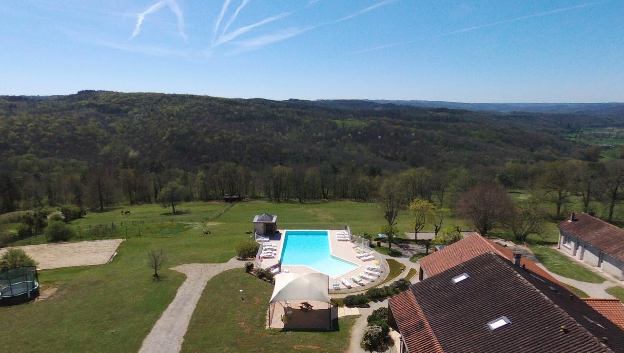 Domaine Des Compouzines Hotell Montignac-Lascaux Exteriör bild