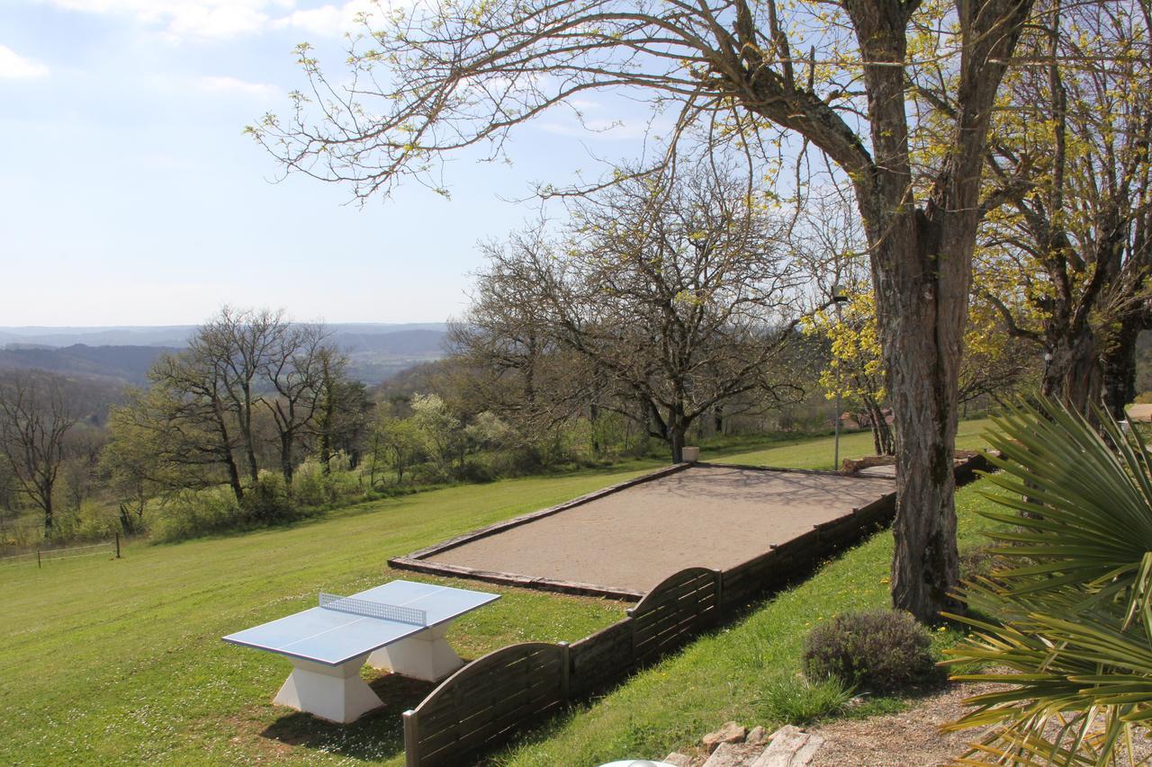 Domaine Des Compouzines Hotell Montignac-Lascaux Exteriör bild